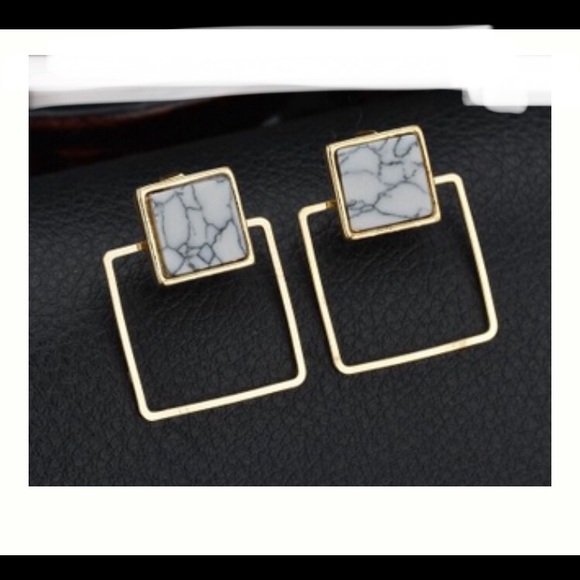 💕☀️3/$30 Circle Geometric Marble Earrings - Picture 3 of 3